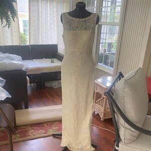 Sue Wong size 8 formal bridal gown